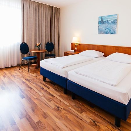 Hotel Excelsior - Central Station Франкфурт-на-Майне Экстерьер фото