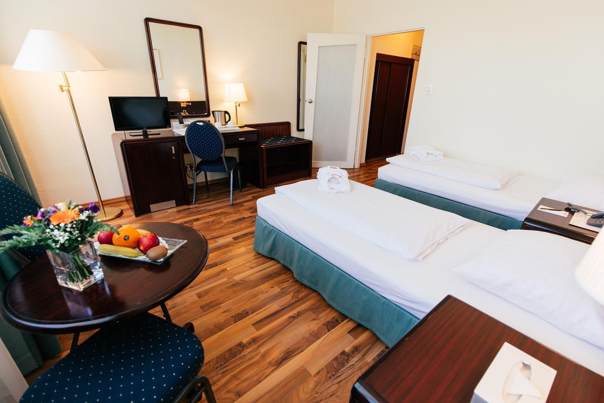 Hotel Excelsior - Central Station Франкфурт-на-Майне Экстерьер фото