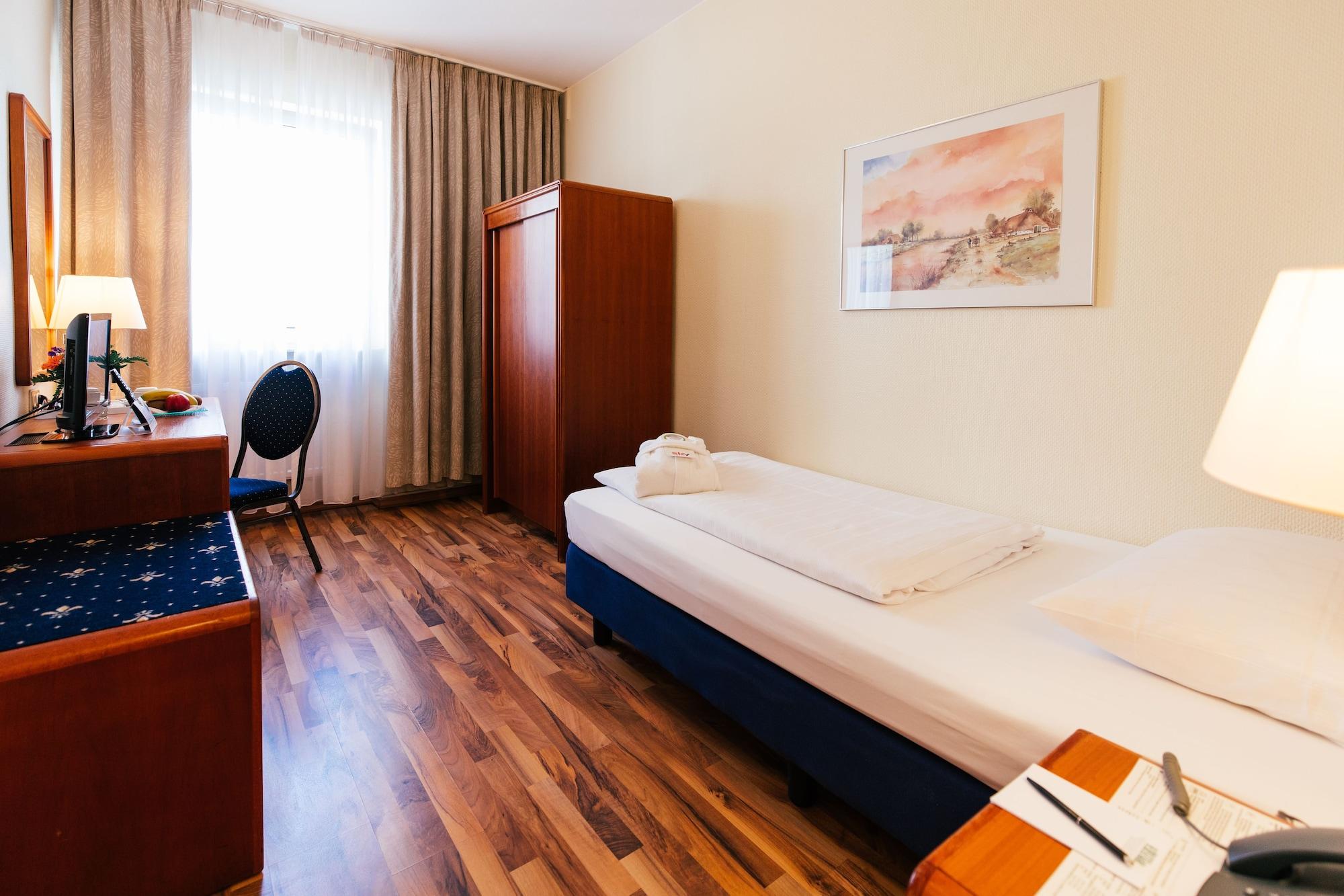 Hotel Excelsior - Central Station Франкфурт-на-Майне Экстерьер фото