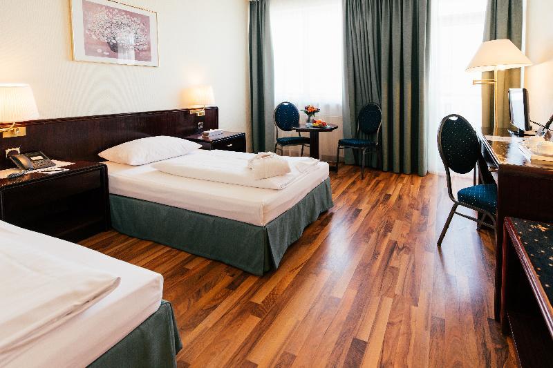 Hotel Excelsior - Central Station Франкфурт-на-Майне Экстерьер фото